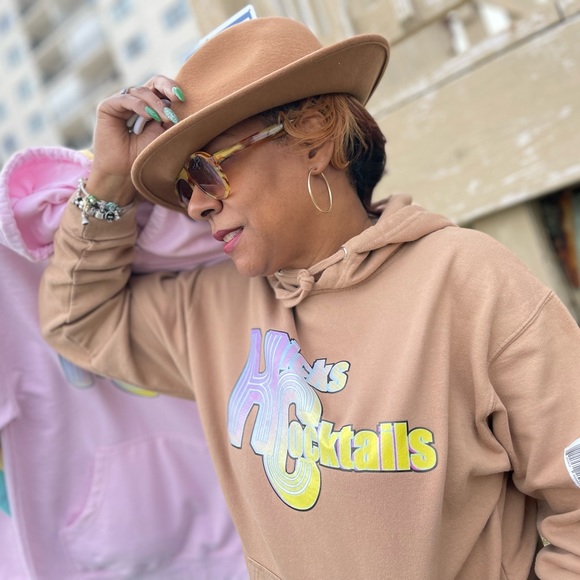 Kicks & Cocktails Merch YouTube show Kicksandcocktailsdigitaltv Men/Women - Picture 1 of 4